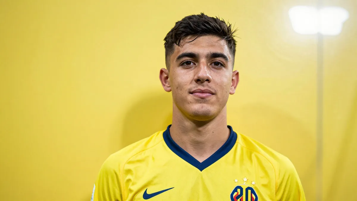 Villarreal CF deja libres dos dorsales del primer equipo