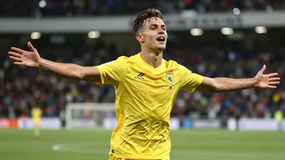Villarreal CF's reserve team beat Algeciras 2-1 in Primera Federación with a late César Bonafé winner, securing a sixth...