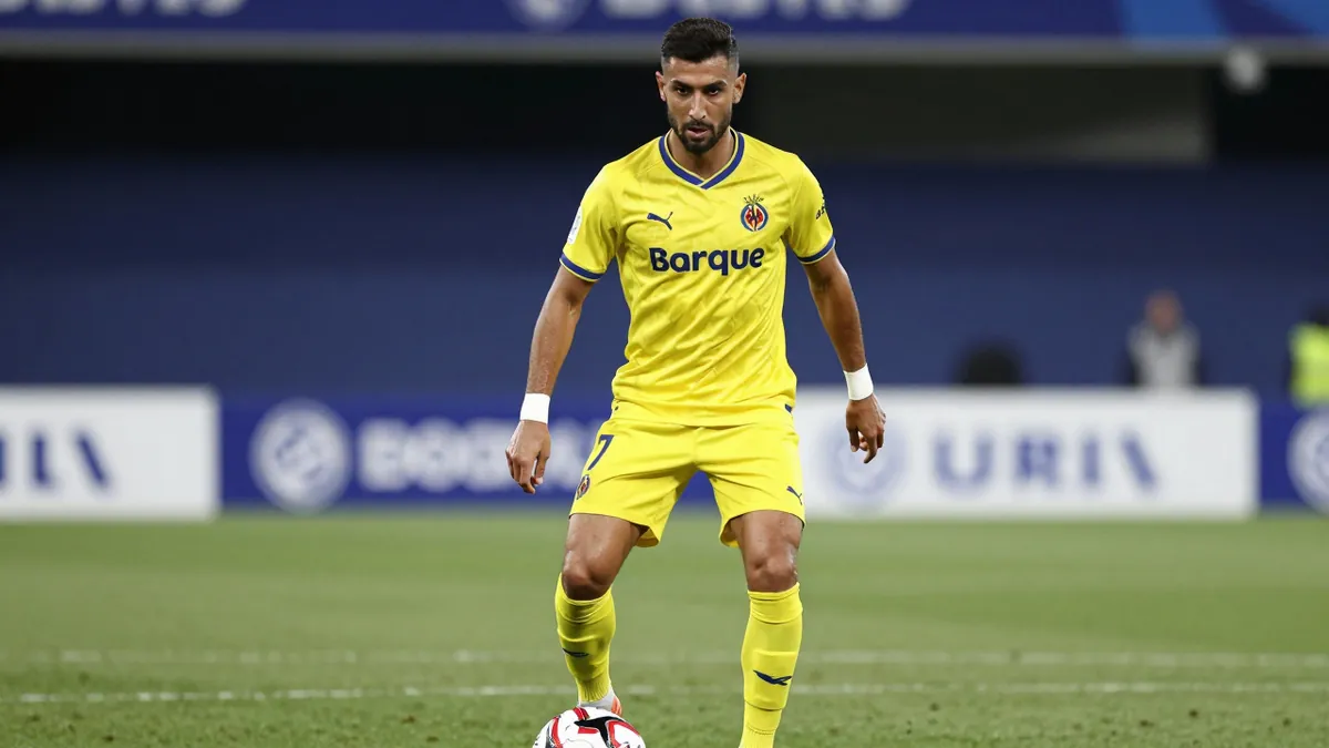 Villarreal CF seeks to strengthen its midfield with Sofyan Amrabat